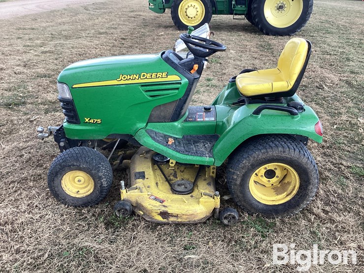 john-deere-x475-image-8
