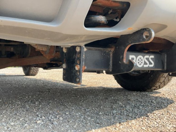 2005-chevrolet-silverado-2500hd-image-12