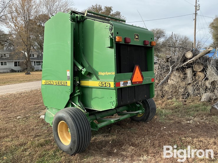 john-deere-456-image-7