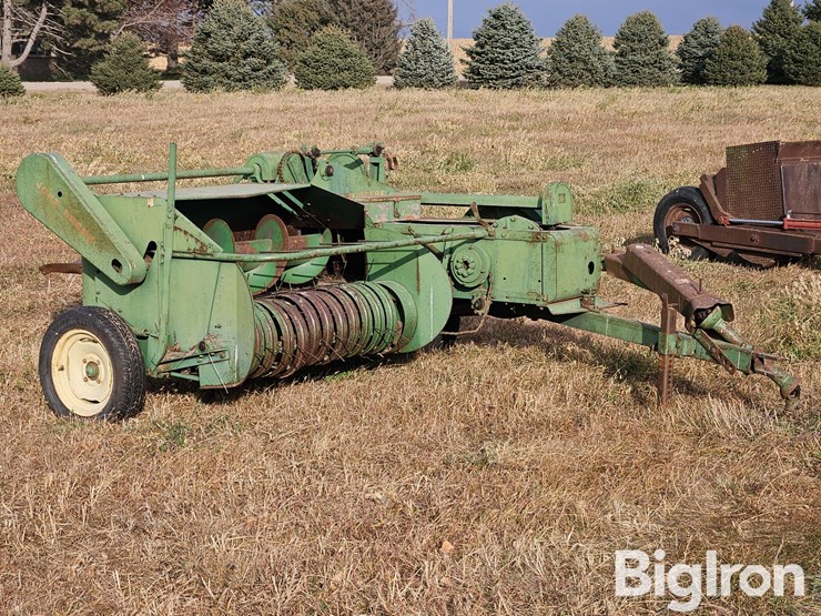 john-deere-14t-image-3