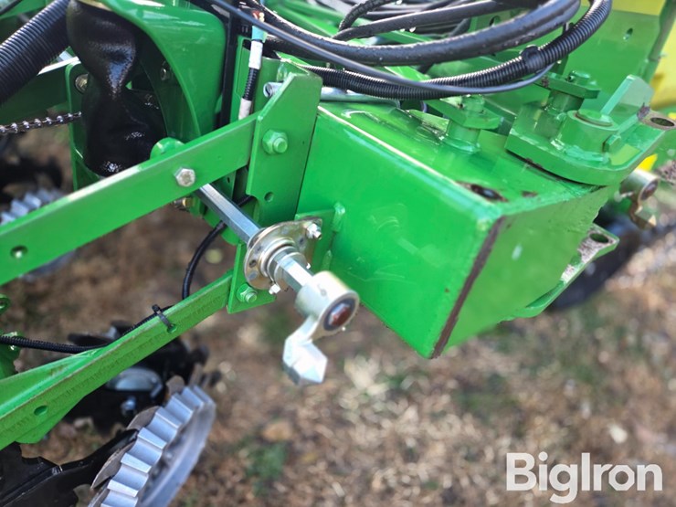 john-deere-1760-image-16