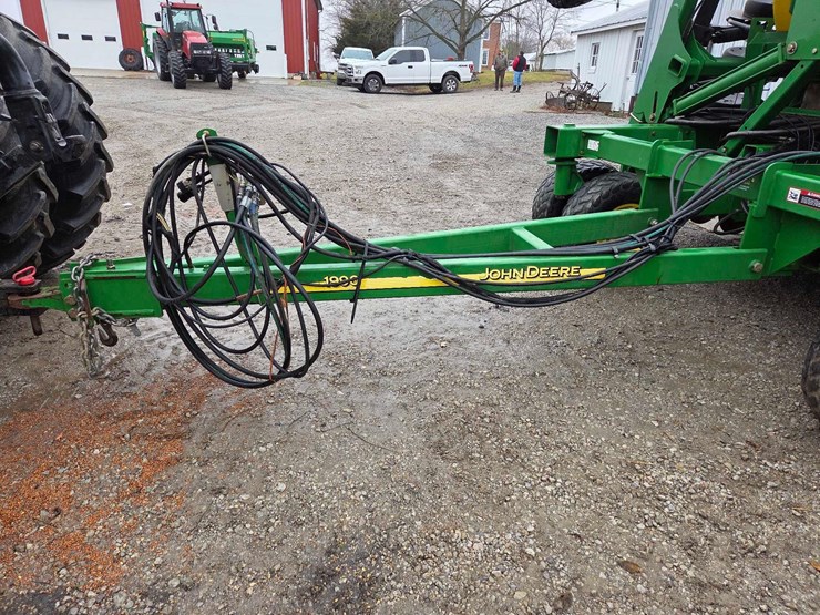 john-deere-1990-image-8