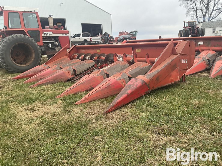 massey-ferguson-1163-image-1