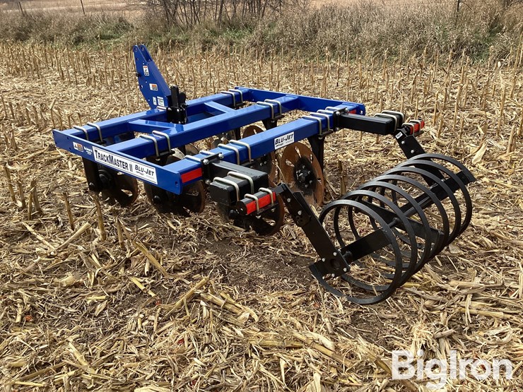 2023-unverferth-trackmaster-ii-pivot-track-closer-image-7