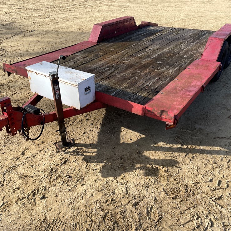 #1007 • 16' Light Equipment Trailer (No Title)