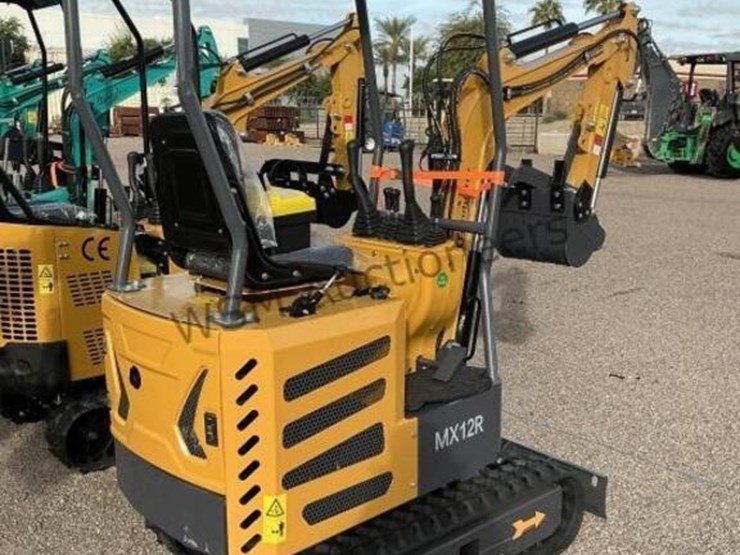 2025-cfg-mx12r-mini-excavator-image-4