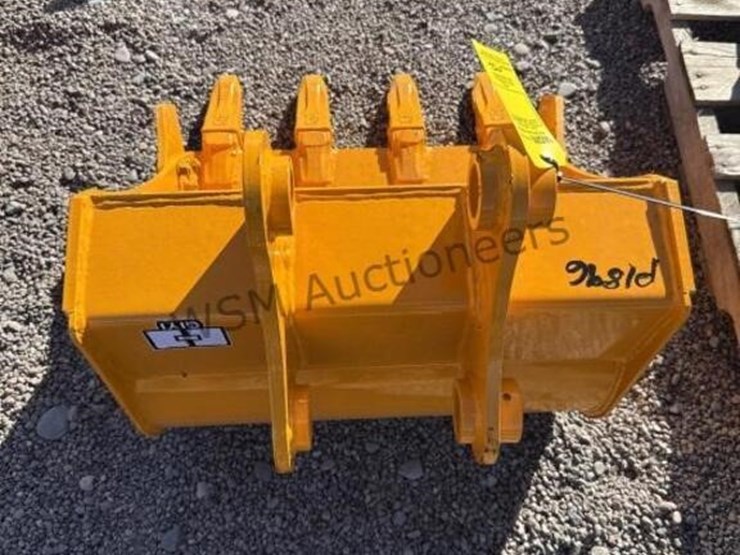 caterpillar-305-image-3