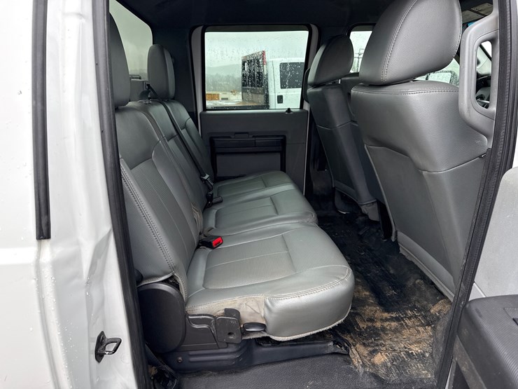 2012-ford-f250-xl-image-24