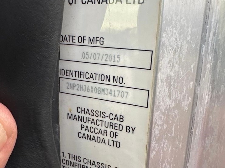 peterbilt-337-image-22