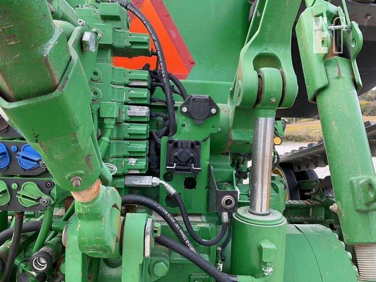 john-deere-8310rt-image-26