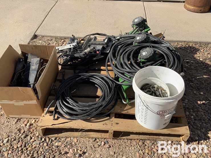 john-deere-16-image-6