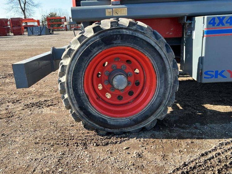 skyjack-sj8243rt-image-23