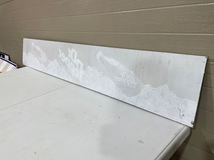 #7867-•-plastic-dr.-pepper-sign-image-5