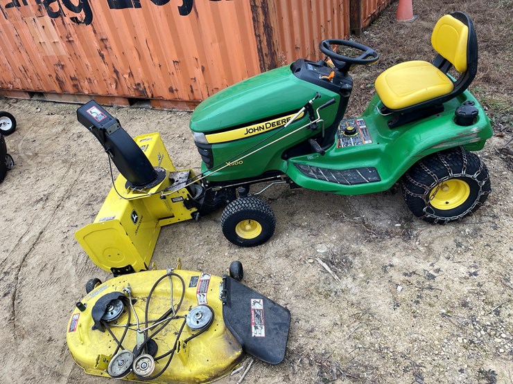 john-deere-x300-image-8