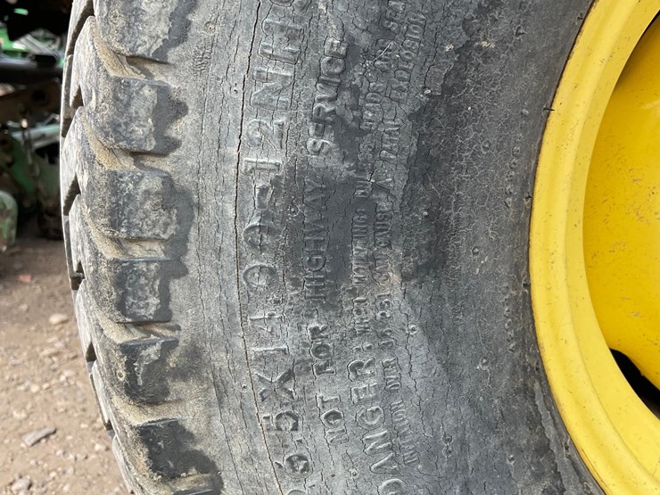 john-deere-3235b-image-20