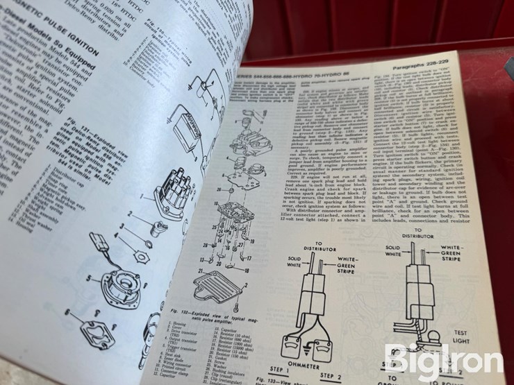 i&t-shop-service-international-parts-book-image-4