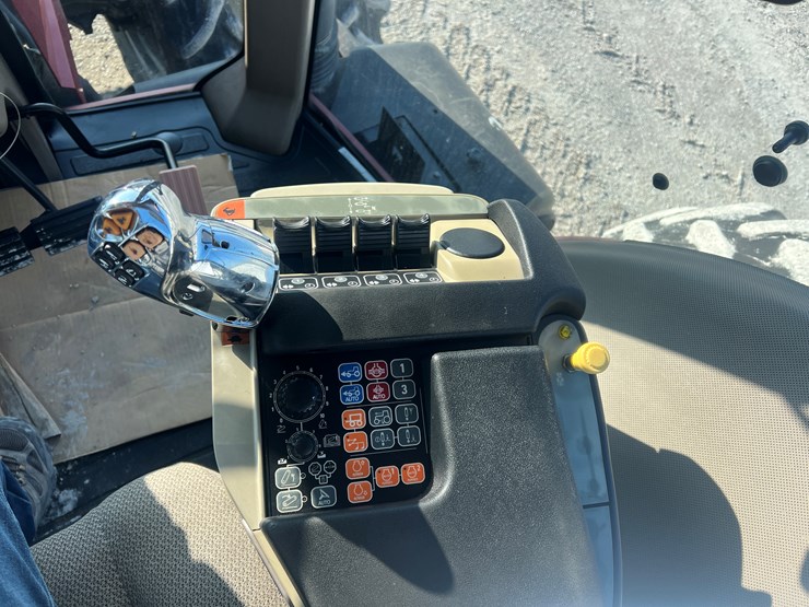 case-ih-magnum-340-image-14