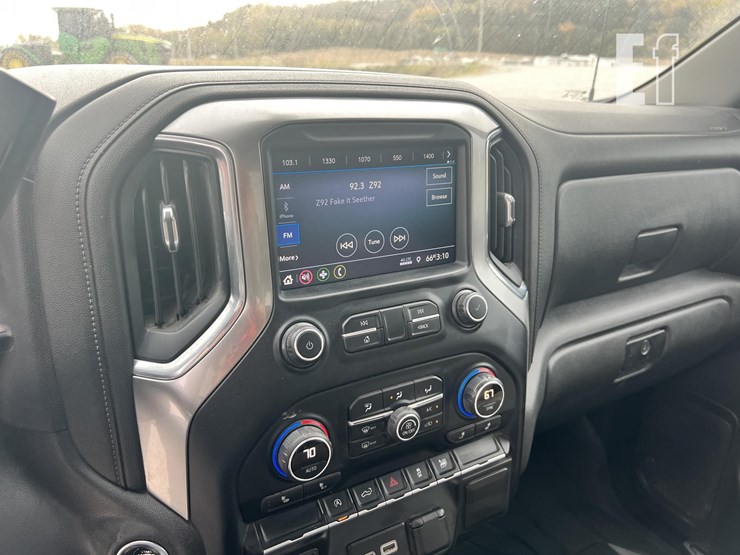 chevrolet-silverado-1500-image-12