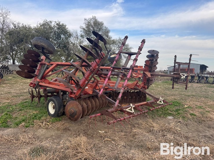 international-490-image-7