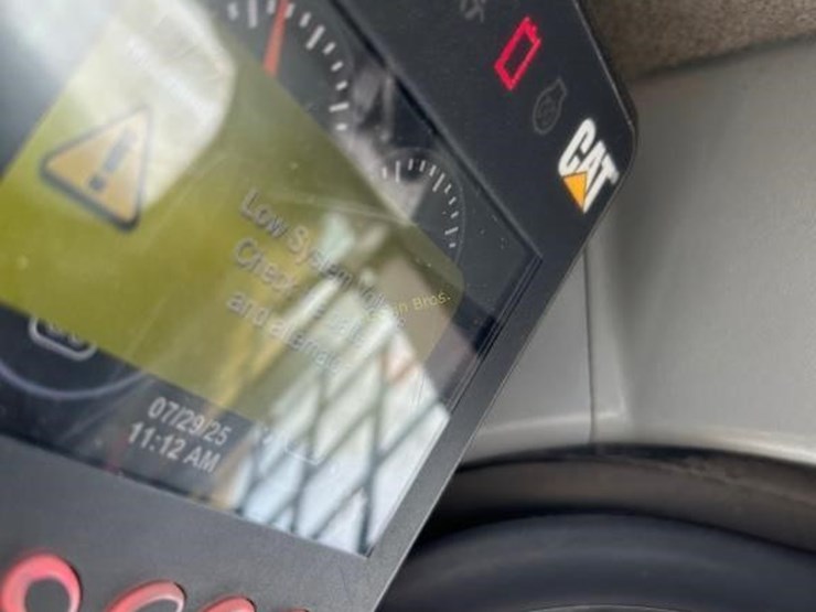 caterpillar-262d-image-14