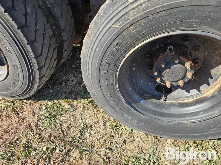 peterbilt-378-image-20