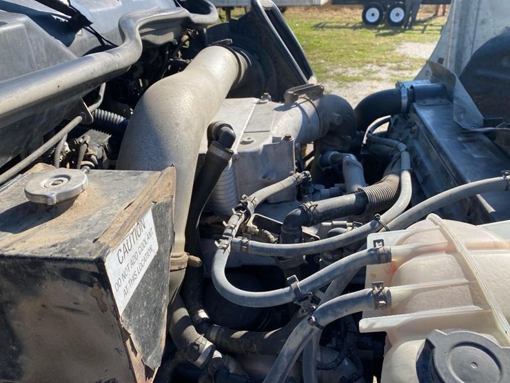 2010-international-415-image-28