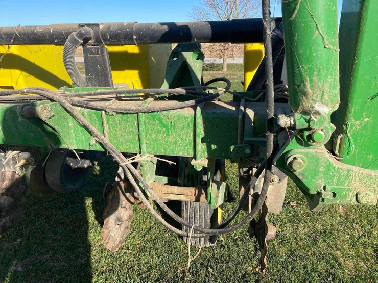john-deere-1760-image-32