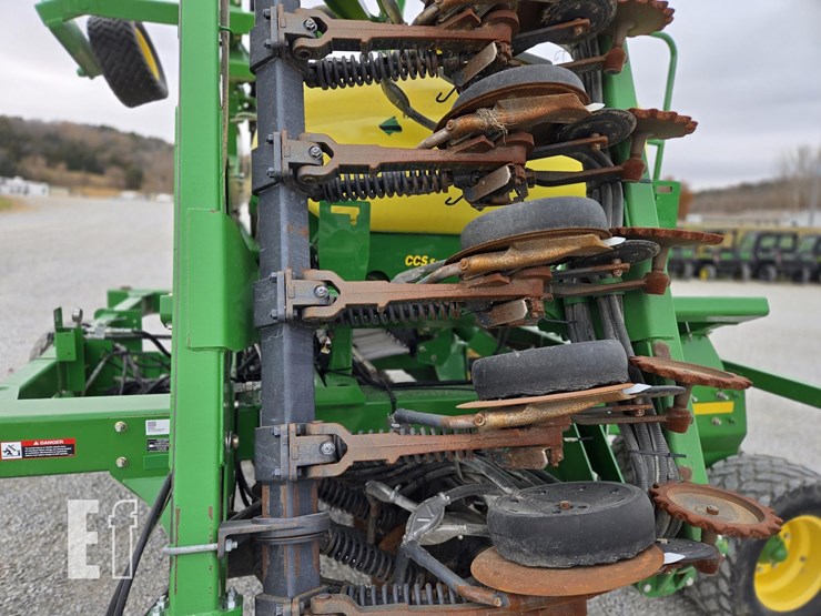 john-deere-1990ccs-image-42