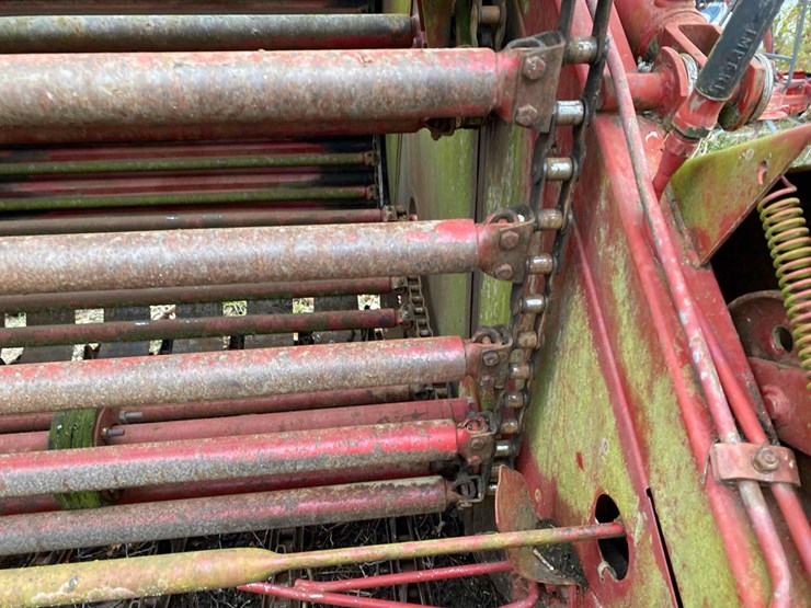 new-holland-850-image-23