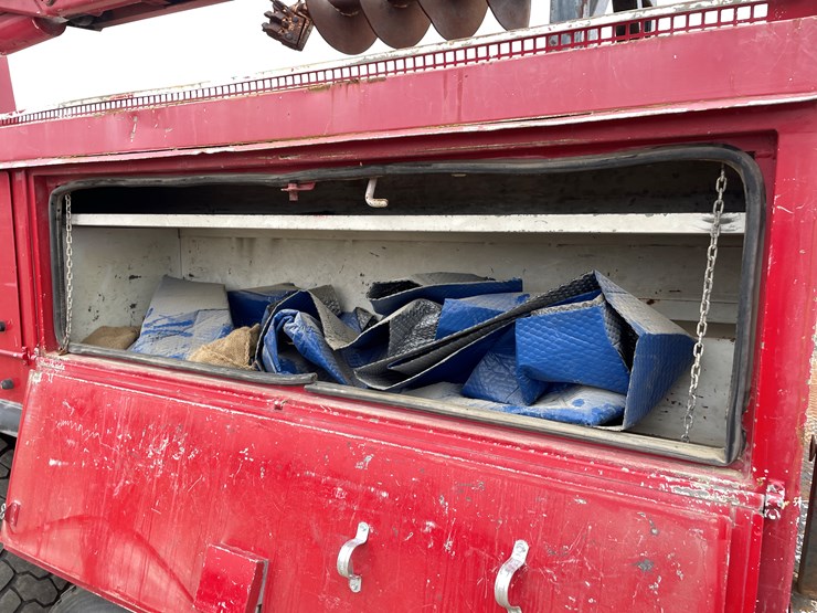 #1119-•-2009-freightliner-digger-derrick-(has-mn-title)-image-29