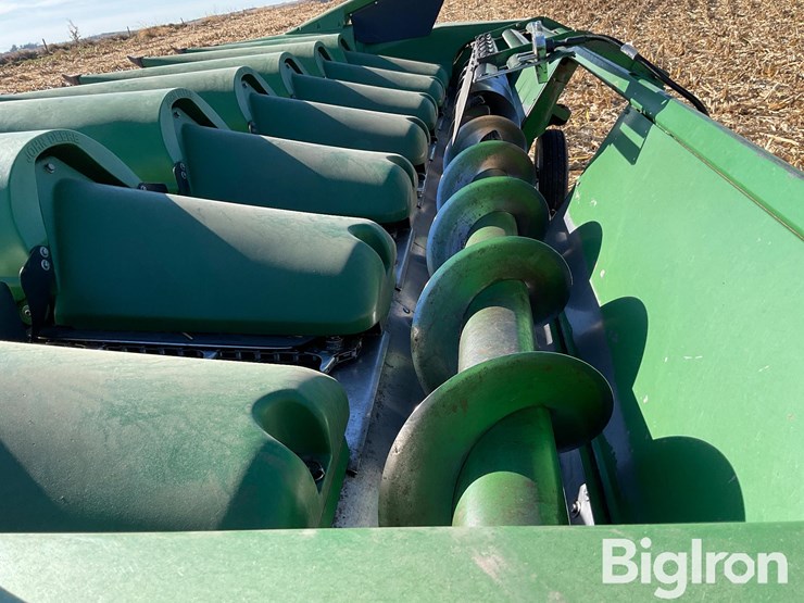 john-deere-843-image-9