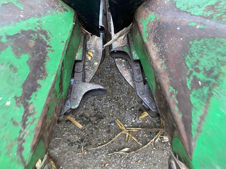 john-deere-643-image-11