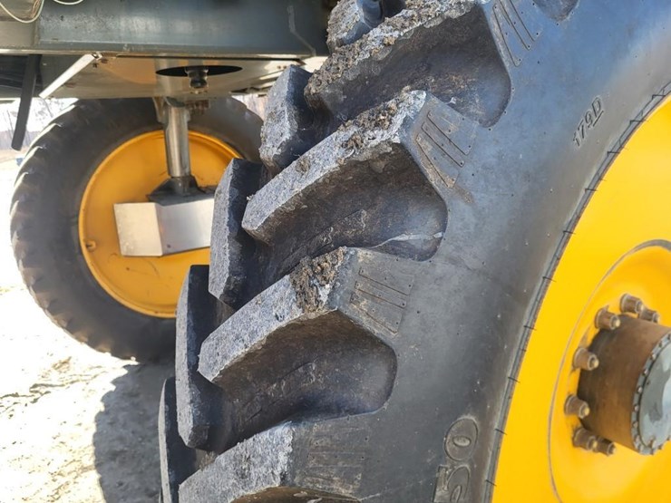 hagie-sts12-image-18