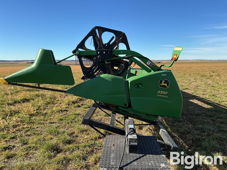 john-deere-630f-image-8