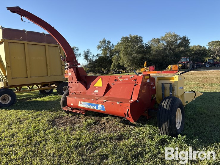 new-holland-fp230-image-5