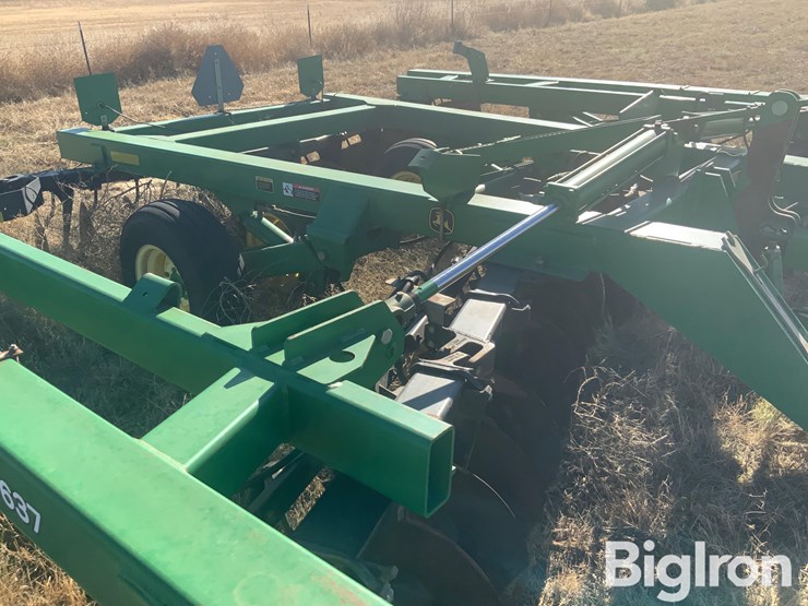 john-deere-637-image-18