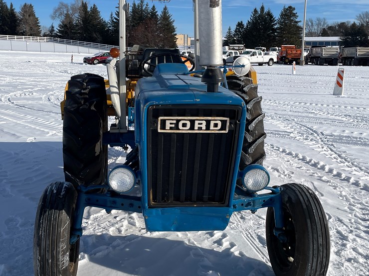 ford-3600-image-8