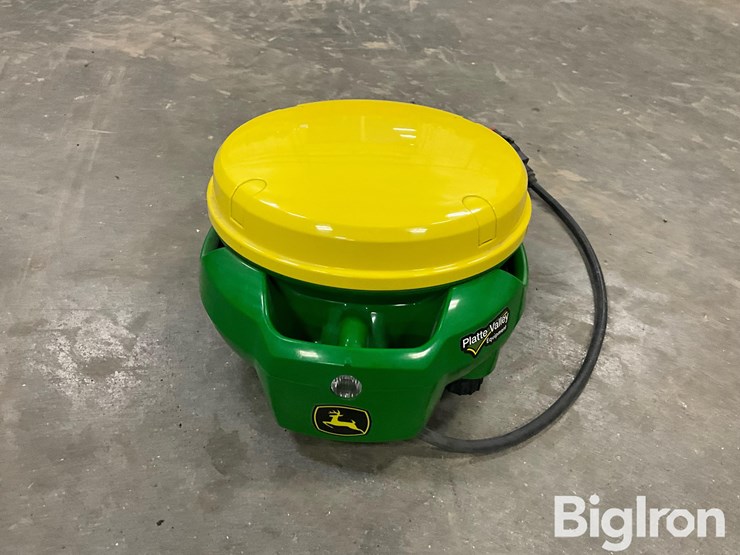 john-deere-7000-image-2