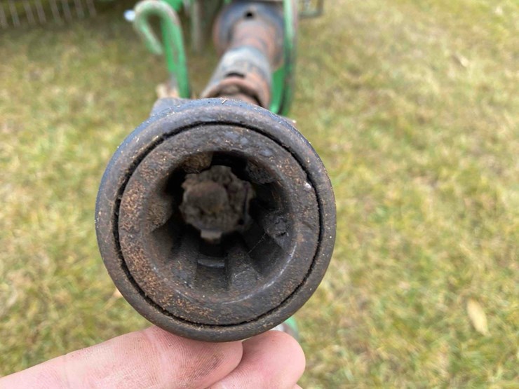 john-deere-328-image-11