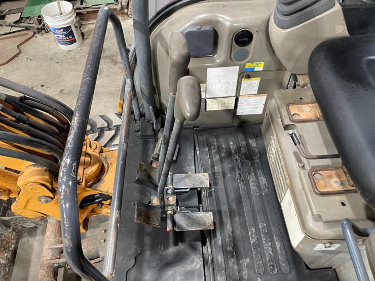 case-cx36b-zts-image-32