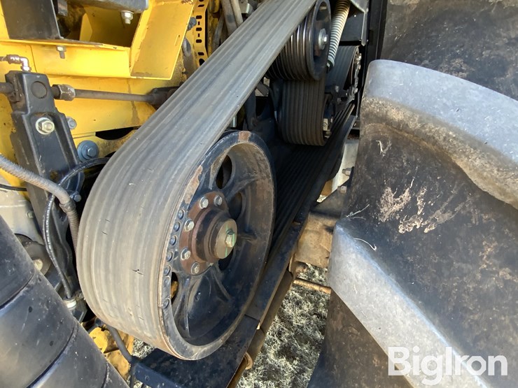 new-holland-fr850-image-17