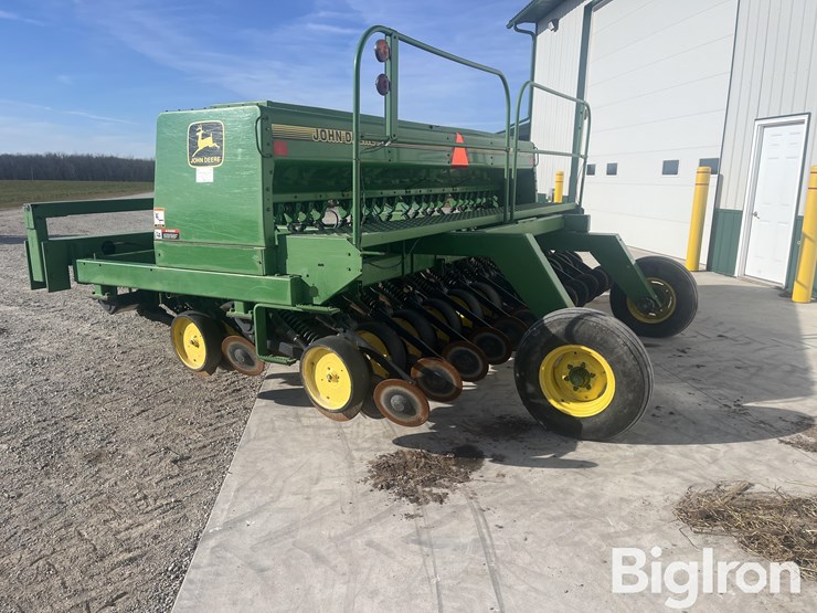 john-deere-750-image-7