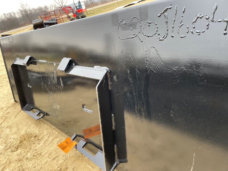#2561-•-new-kc-84"-snow/litter-skid-steer-bucket-image-13