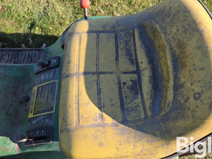 john-deere-285-image-20