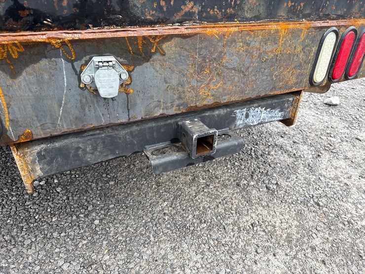 ford-f450-xl-image-12