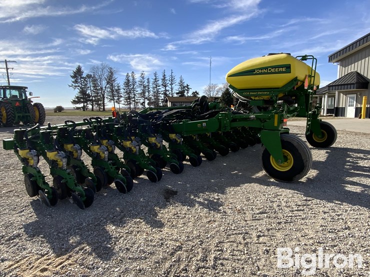 john-deere-1720-ccs-image-7