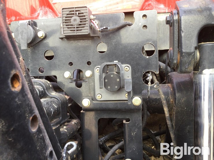 case-ih-magnum-260-image-12