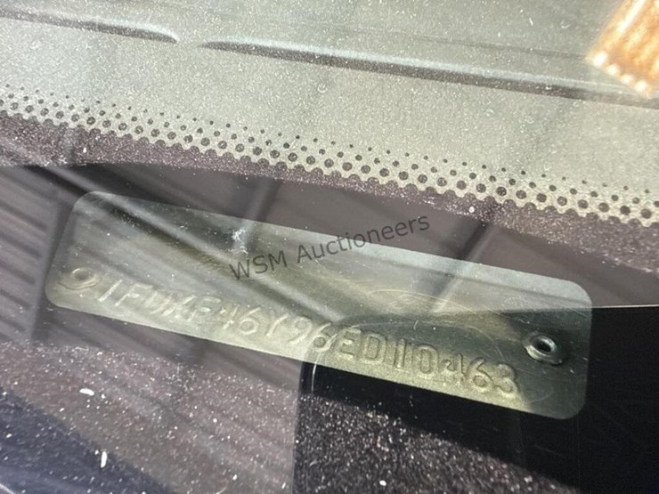 2006-ford-f450-image-22