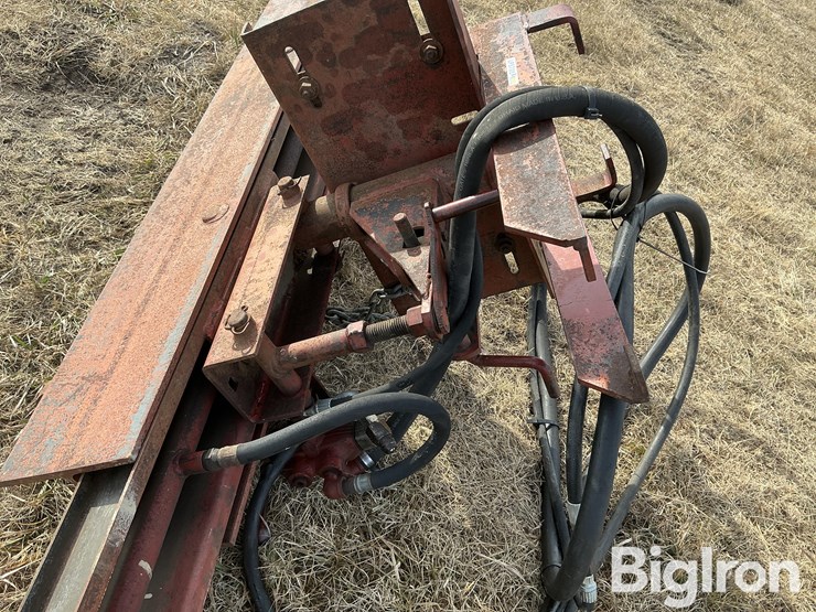 john-deere-3010-image-11