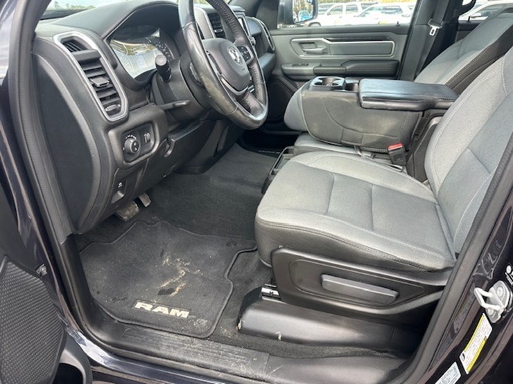 dodge-ram-1500-image-34